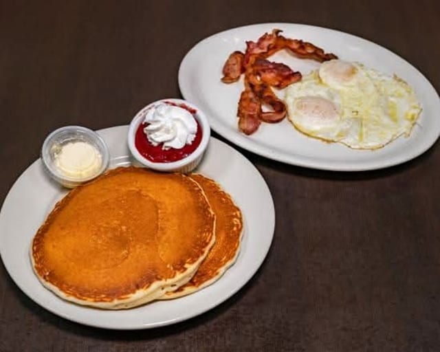Senior Pancake Combo.